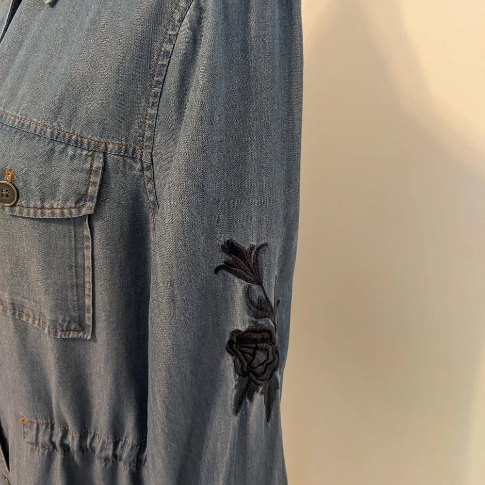 Chambray Jacket - Picture 8 of 9